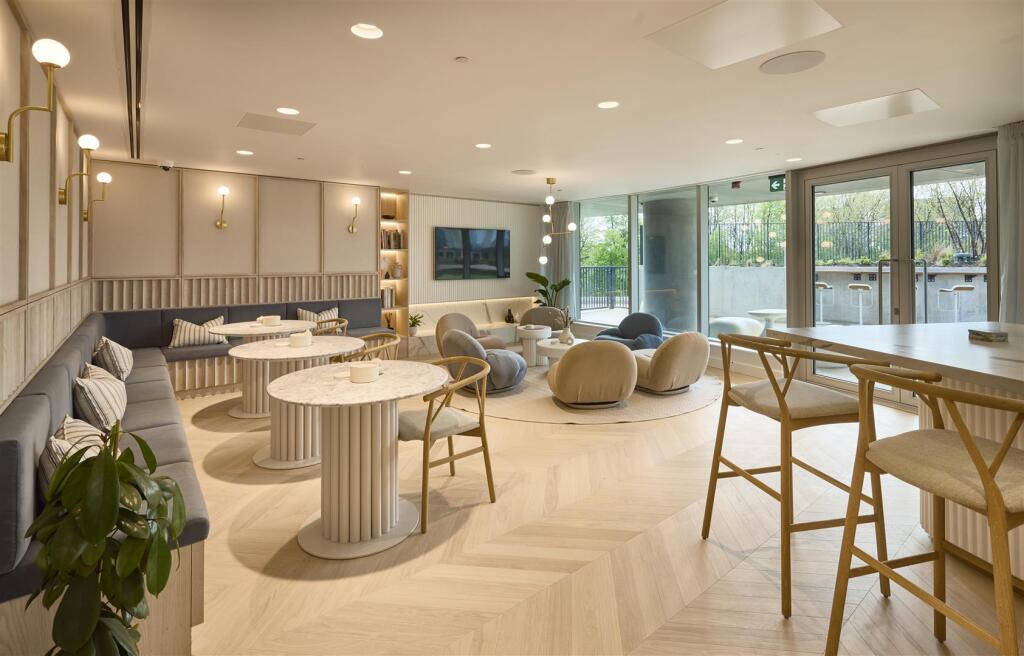 3 bedroom apartment for sale in Three60, Silvercroft Street, Manchester, M15